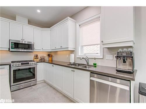 165 Bishop Drive, Barrie, ON - Indoor Photo Showing Kitchen With Double Sink