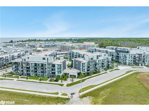 139-375 Sea Ray Avenue, Innisfil, ON - Outdoor With View