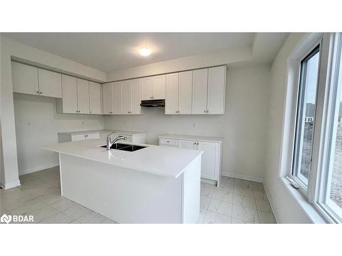 112 Windermere Boulevard, Loyalist Township, ON - Indoor Photo Showing Kitchen With Double Sink