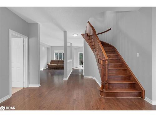 Main-1951 Swan Street, Innisfil, ON - Indoor Photo Showing Other Room