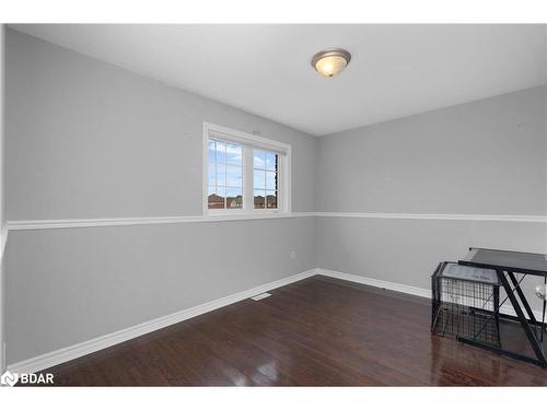 Main-1951 Swan Street, Innisfil, ON - Indoor Photo Showing Other Room