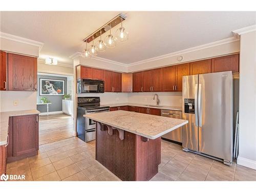 6975 Ortona Road, Essa, ON - Indoor Photo Showing Kitchen