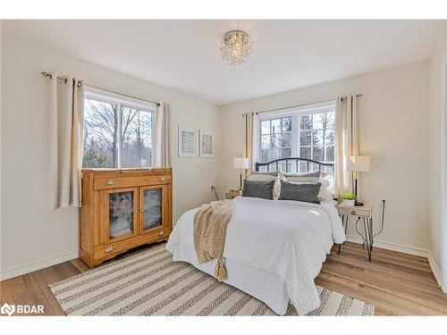 6975 Ortona Road, Essa, ON - Indoor Photo Showing Bedroom