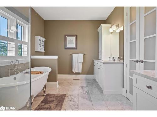 3 Morgan Drive, Oro-Medonte, ON - Indoor Photo Showing Bathroom