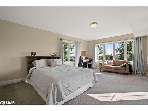 3 Morgan Drive, Oro-Medonte, ON - Indoor Photo Showing Bedroom