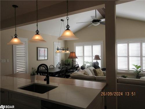 1189 Sunnidale Road, Springwater, ON - Indoor Photo Showing Kitchen