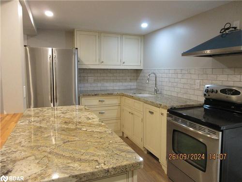 1189 Sunnidale Road, Springwater, ON - Indoor Photo Showing Kitchen