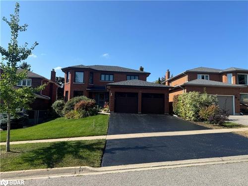 28 Thackeray Crescent, Barrie, ON - Outdoor With Facade