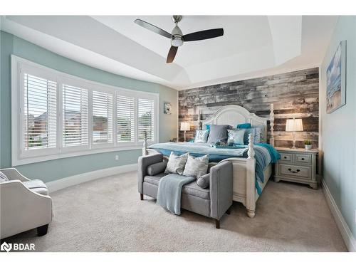 16 Oliver'S Mill Road Road, Springwater, ON - Indoor Photo Showing Bedroom