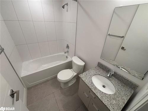 241-652 Princess Street, Frontenac, ON - Indoor Photo Showing Bathroom