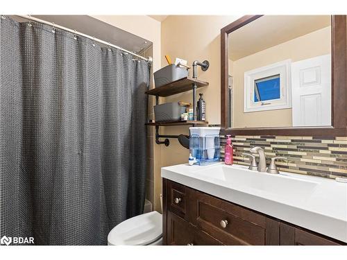 1885 Bainbridge Drive, Pickering, ON - Indoor Photo Showing Bathroom