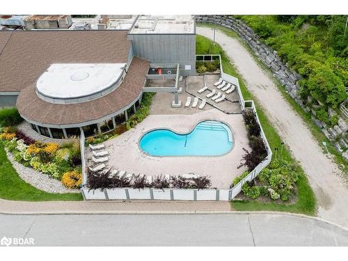 307-80 Horseshoe Boulevard, Oro-Medonte, ON - Outdoor With In Ground Pool