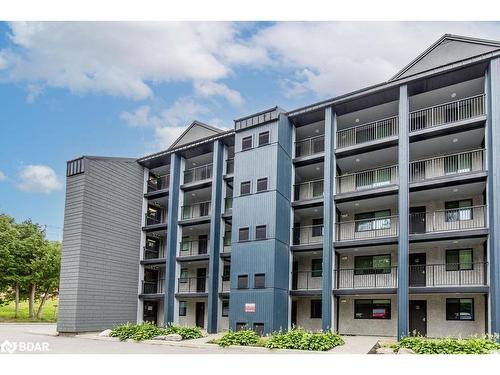 307-80 Horseshoe Boulevard, Oro-Medonte, ON - Outdoor With Balcony With Facade