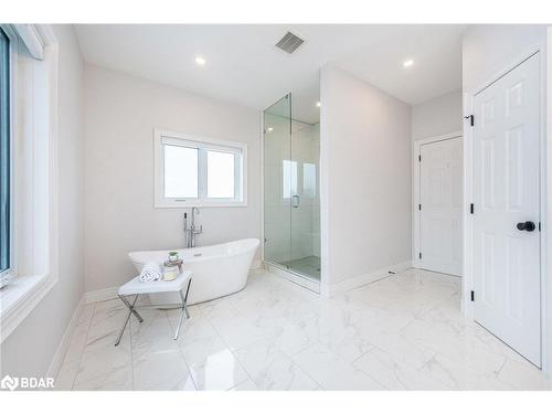 373373 6Th Line, Amaranth, ON - Indoor Photo Showing Bathroom