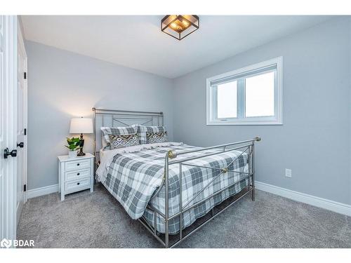 373373 6Th Line, Amaranth, ON - Indoor Photo Showing Bedroom