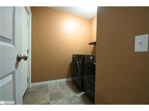 16 Ingersoll Street, St. Marys, ON - Indoor Photo Showing Laundry Room