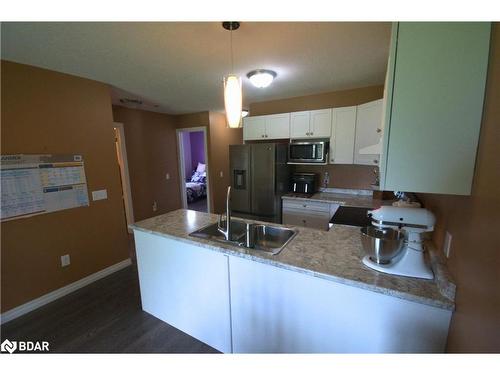 16 Ingersoll Street, St. Marys, ON - Indoor Photo Showing Kitchen