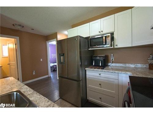 16 Ingersoll Street, St. Marys, ON - Indoor Photo Showing Kitchen