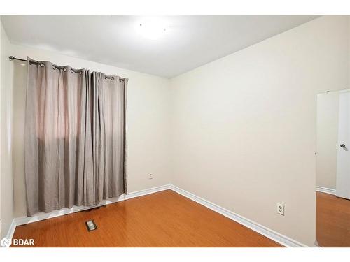 Upper-11 Juniper Crescent, Brampton, ON - Indoor Photo Showing Other Room