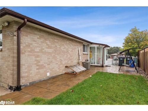 Upper-11 Juniper Crescent, Brampton, ON - Outdoor With Exterior