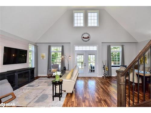 1341 County 45 Road, Hastings, ON - Indoor Photo Showing Living Room