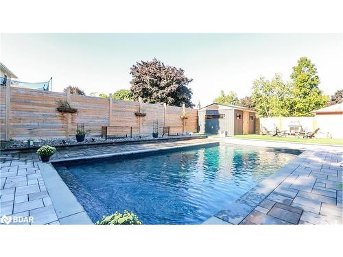 27 Highcroft Road, Barrie, ON - Outdoor With In Ground Pool