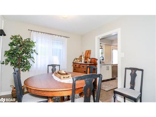 27 Highcroft Road, Barrie, ON - Indoor Photo Showing Dining Room