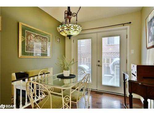 31 Harwood Drive, Barrie, ON - Indoor Photo Showing Dining Room