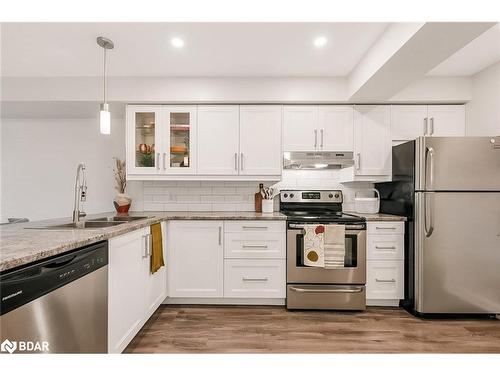 14-350 Fisher Mills Road, Cambridge, ON - Indoor Photo Showing Kitchen With Stainless Steel Kitchen With Double Sink