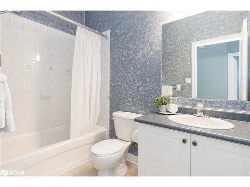 33 Royal Beech Drive, Wasaga Beach, ON - Indoor Photo Showing Bathroom