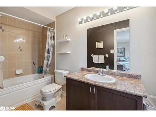 37 Gunsolus Road, Lindsay, ON - Indoor Photo Showing Bathroom