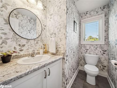 35 Grace Crescent Crescent, Oro-Medonte, ON - Indoor Photo Showing Bathroom