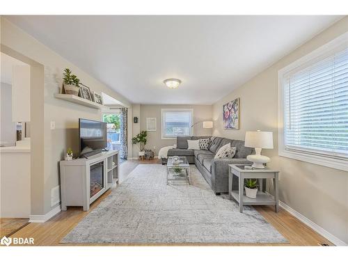 3 Wessenger Drive, Barrie, ON - Indoor Photo Showing Living Room