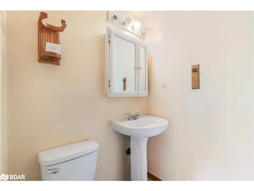 790 Pitt Street, Innisfil, ON - Indoor Photo Showing Bathroom