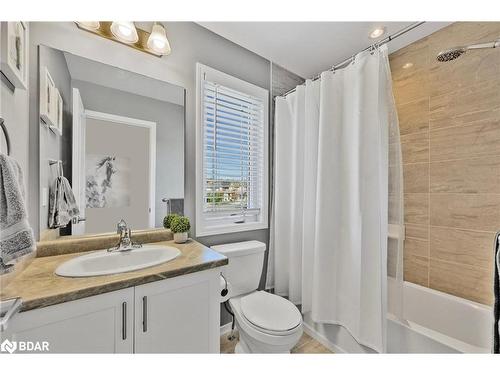 163 Diana Drive, Orillia, ON - Indoor Photo Showing Bathroom