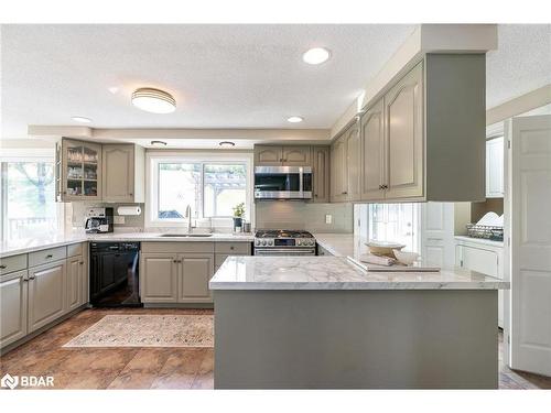 5827 7Th Line, New Tecumseth, ON - Indoor Photo Showing Kitchen