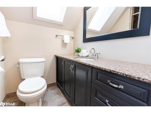 5827 7Th Line, New Tecumseth, ON - Indoor Photo Showing Bathroom