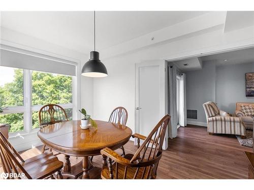 302-300 Essa Road, Barrie, ON - Indoor Photo Showing Dining Room