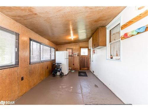 3828 George Johnston Road, Springwater, ON - Indoor Photo Showing Other Room