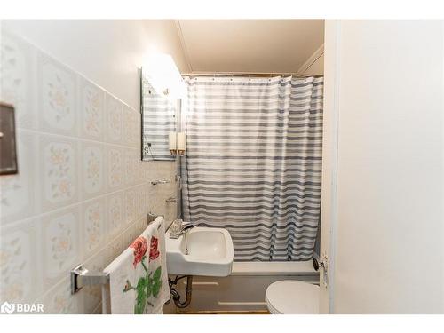 3828 George Johnston Road, Springwater, ON - Indoor Photo Showing Bathroom