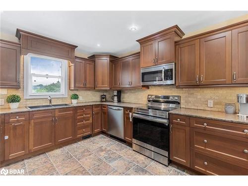 19 Addeson Street, Melancthon, ON - Indoor Photo Showing Kitchen With Stainless Steel Kitchen With Double Sink