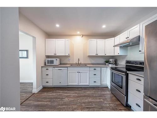 377 Fitton Street, Midland, ON - Indoor Photo Showing Kitchen With Double Sink