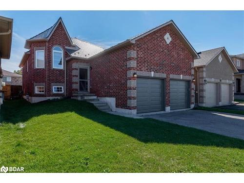 32 Majesty Boulevard, Barrie, ON - Outdoor