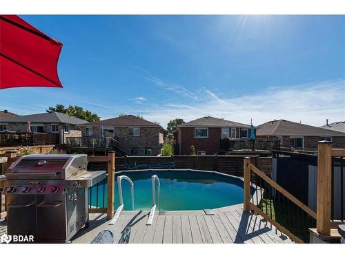 32 Majesty Boulevard, Barrie, ON - Outdoor With Above Ground Pool With Exterior