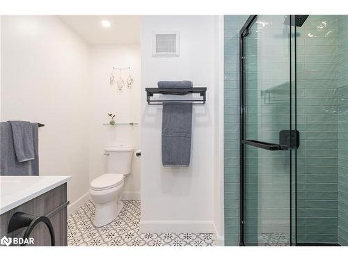 328 Cedar Avenue, Meaford, ON - Indoor Photo Showing Bathroom