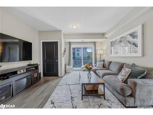 301-300 Essa Road Route, Barrie, ON - Indoor Photo Showing Living Room