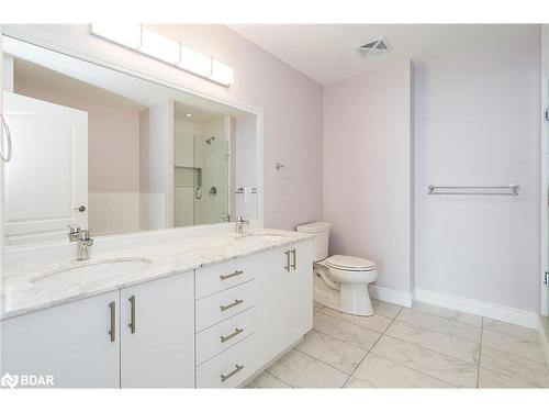 109-90 Orchard Point Road, Orillia, ON - Indoor Photo Showing Bathroom