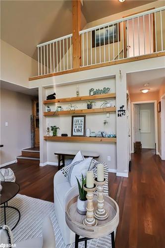 143 Julian Lake Road, Peterborough, ON - Indoor Photo Showing Dining Room