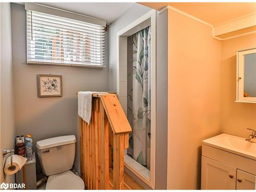 143 Julian Lake Road, Peterborough, ON - Indoor Photo Showing Bathroom