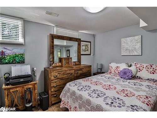 143 Julian Lake Road, Peterborough, ON - Indoor Photo Showing Bedroom